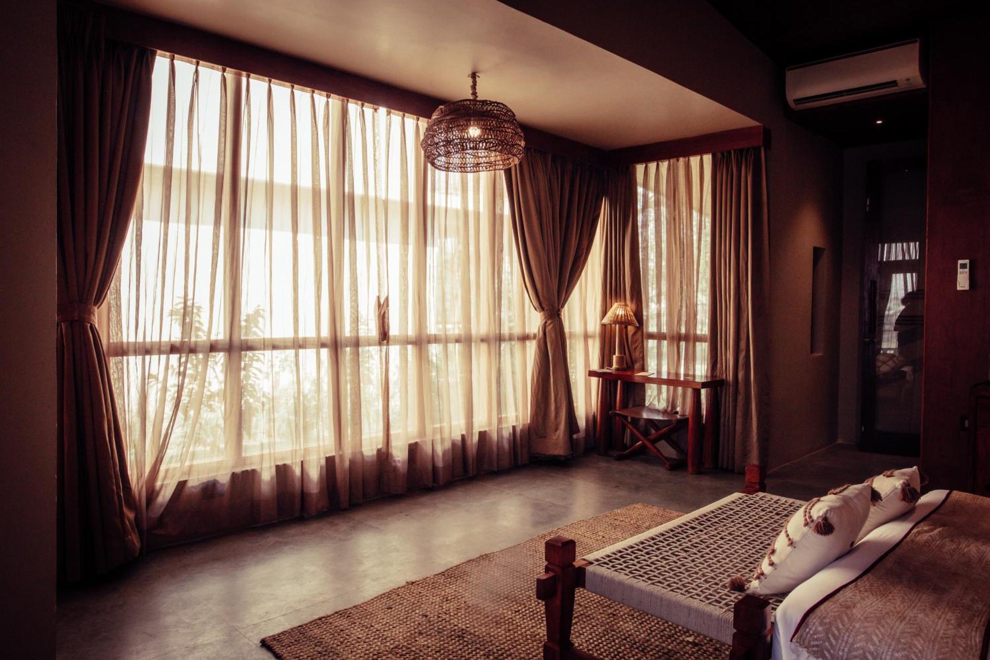 Sanctuary Chitwan National Park Exterior foto